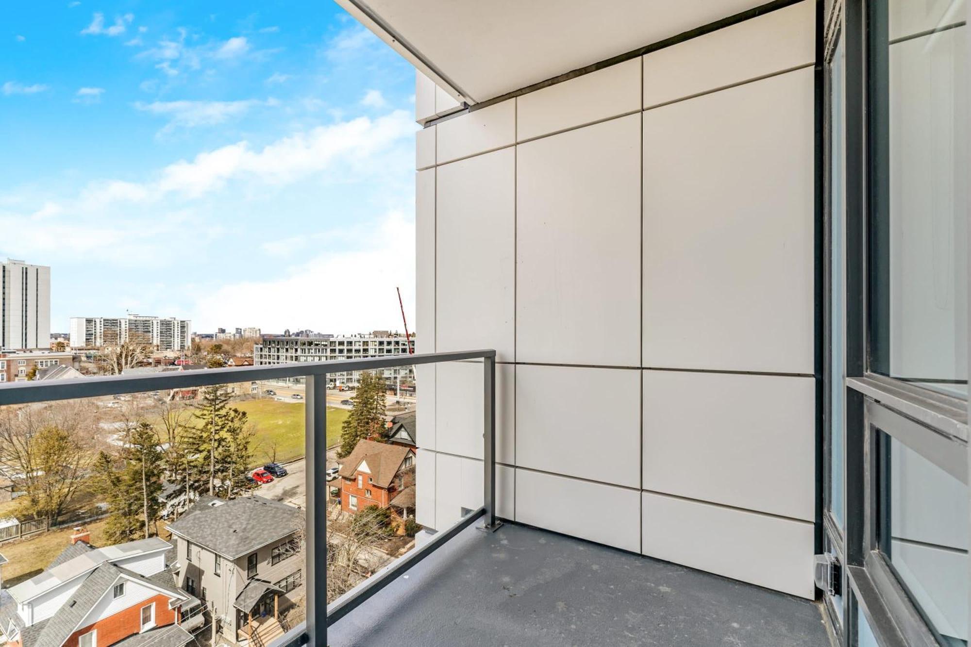 Ferienwohnung Luxury 1Br King Bed Unit - Private Balcony Kitchener Exterior foto